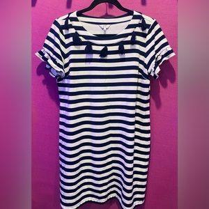 Crown & Ivy | striped mid length dress | white & black/blue?Fringe & ruffle 🖤🤍